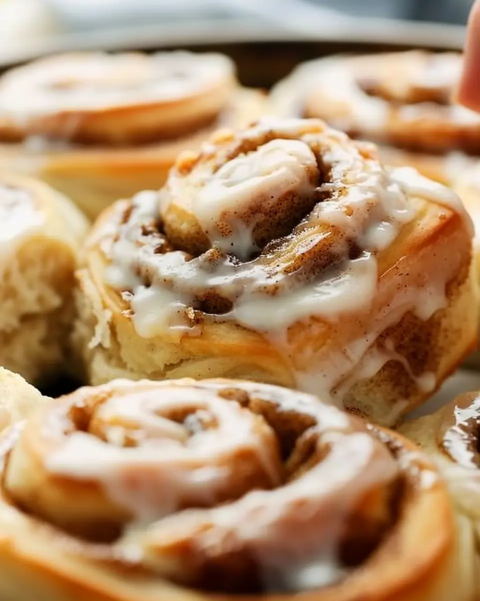 Best Homemade Cinnamon Rolls: Indulgent Comfort Food Delight